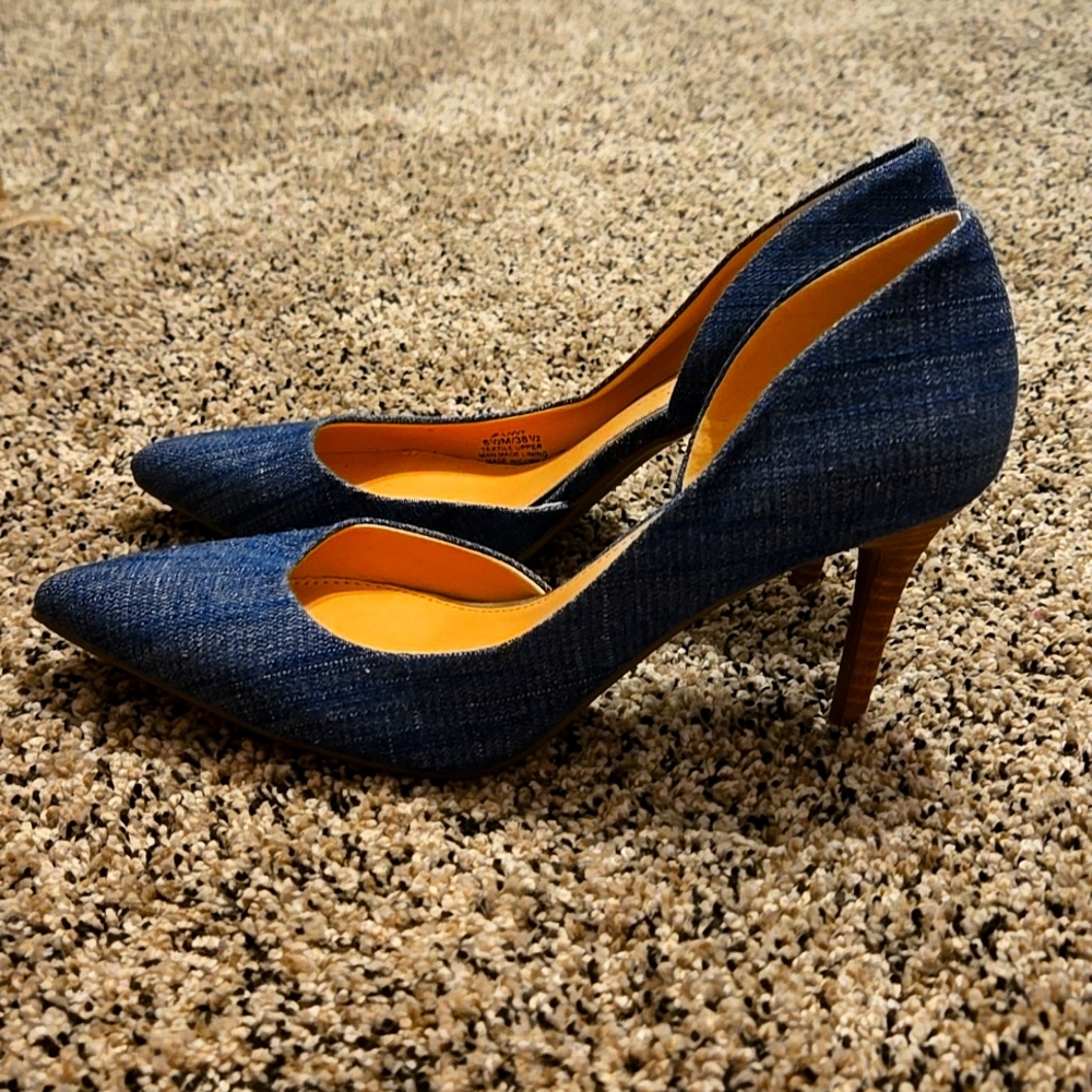 Jessica Simpson denim heels never worn